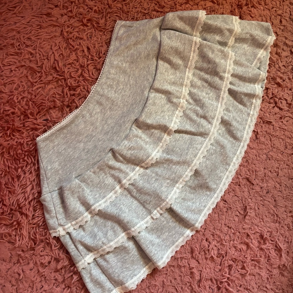 Gray Ruffled Skirt - Picture 3 of 4